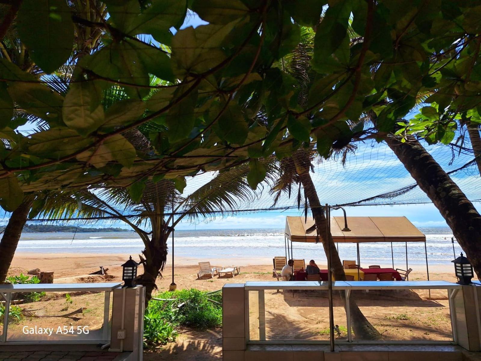 Jagabay Resort & Surfing School Weligama Extérieur photo